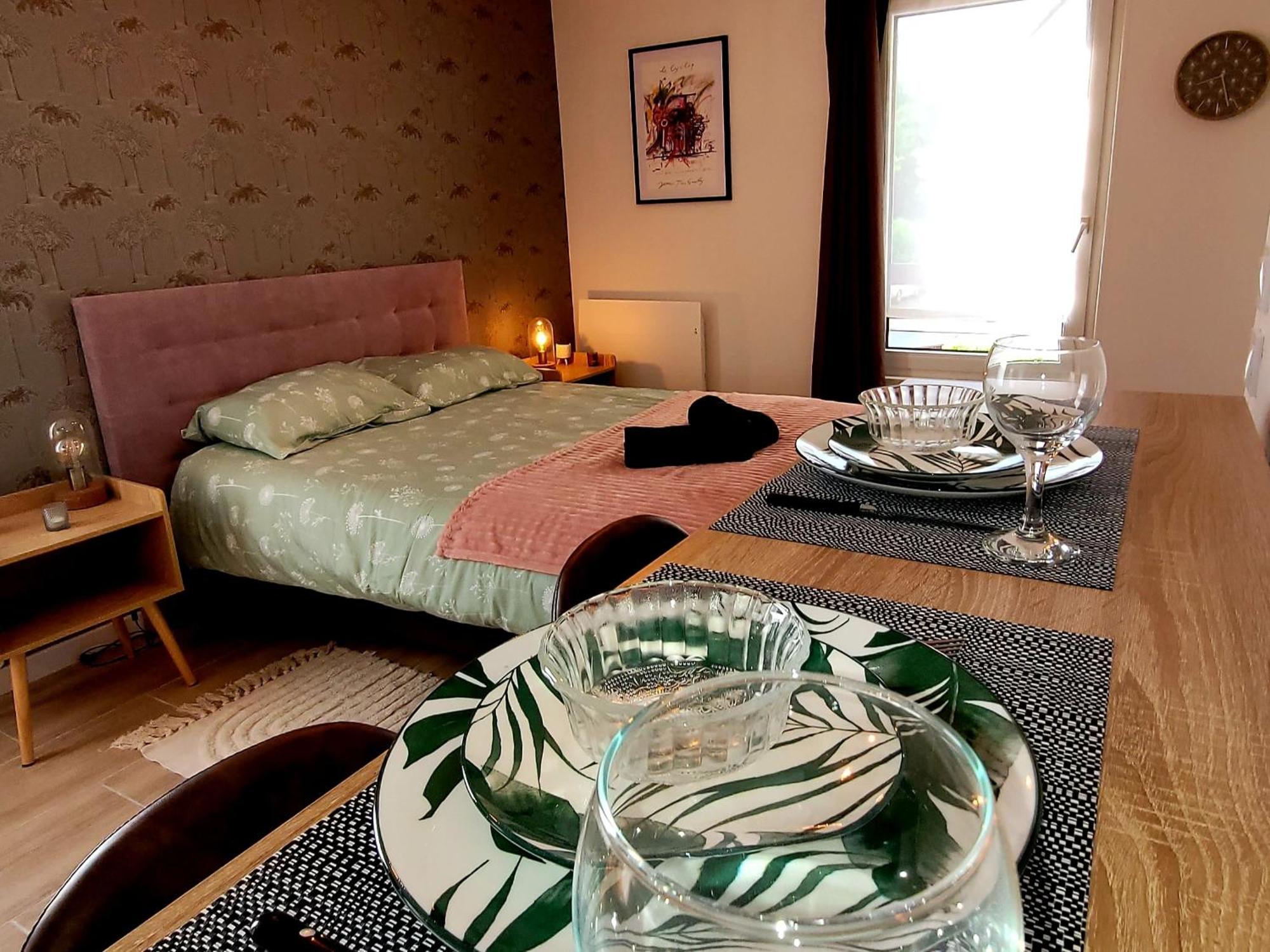 L' Ecrin De Jade Apartment Melun Ruang foto